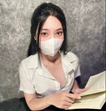เด็กชายวัยรุ่นพบหญิงสาวที่มีหีของฮ่องกง Bao