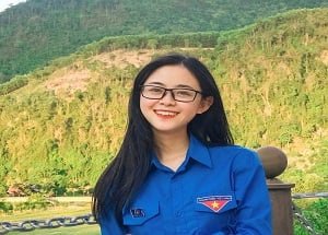 พี่สาวของฉันสัมผัสกับพี่ชายของเธอ