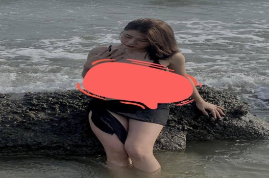 พนักงานออฟฟิศหญิงกระจายคลิปร้อนกับแฟนของเธอในคืนที่หลงใหล