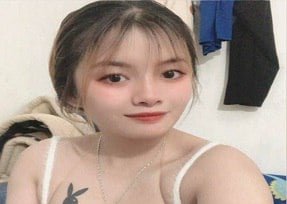 ความงามของภาพยนตร์ Dasha Taran ถูกเย็ดสำหรับหี