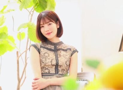 หลังจากหายไปนานแล้วความงาม Karen Kaede กลับมาพร้อมกับการแสดงที่ร้อนแรง